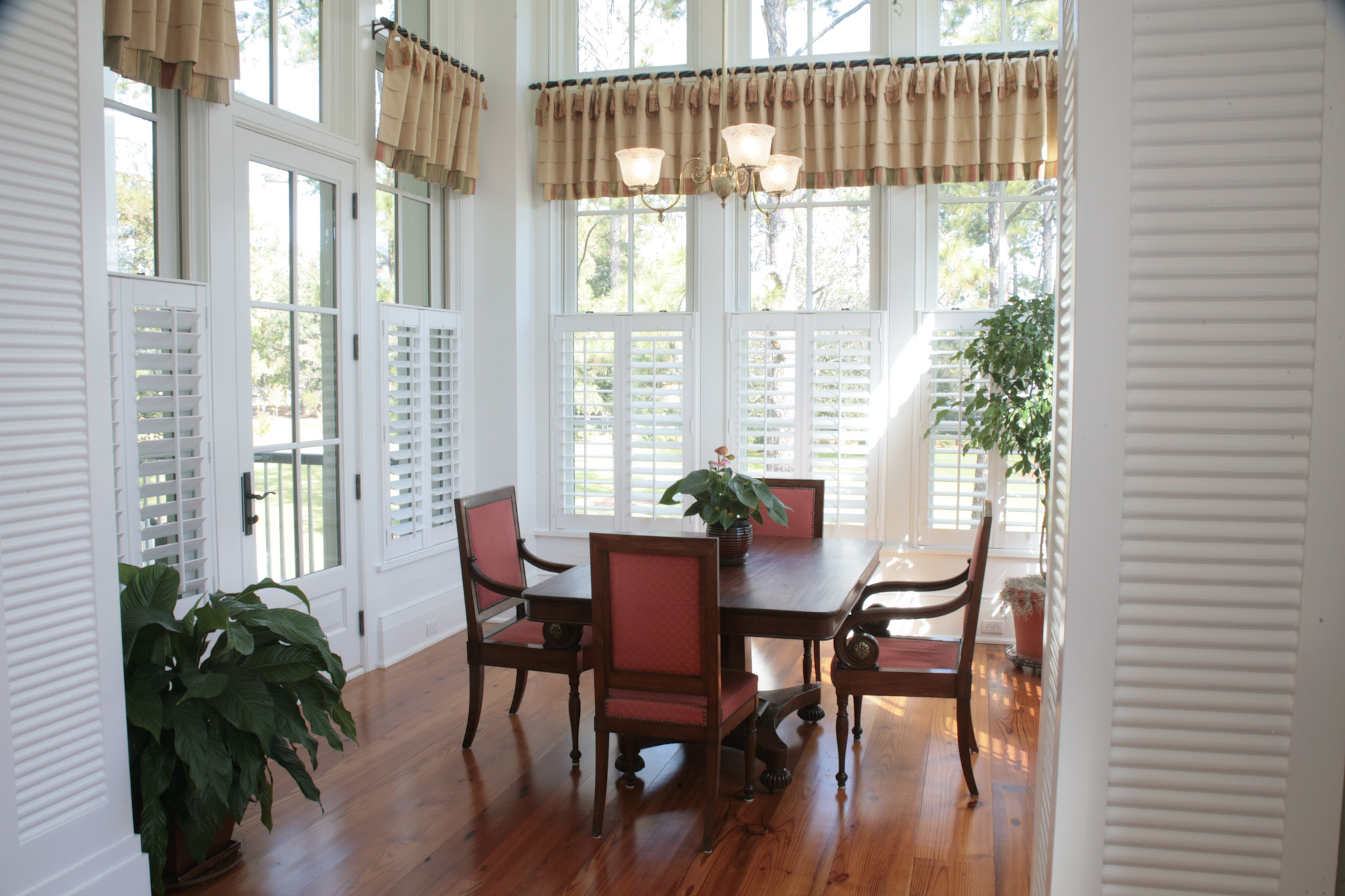 23 Historical Pictures 025