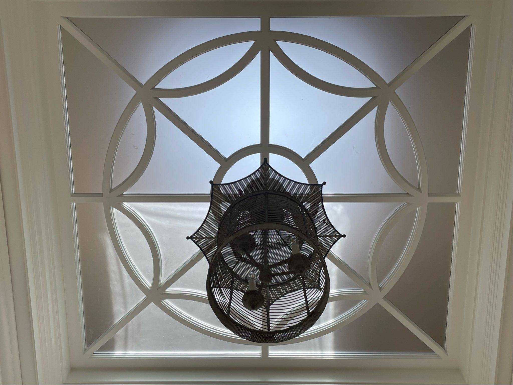 639748027 10112604478825521 9141592466267513190 N